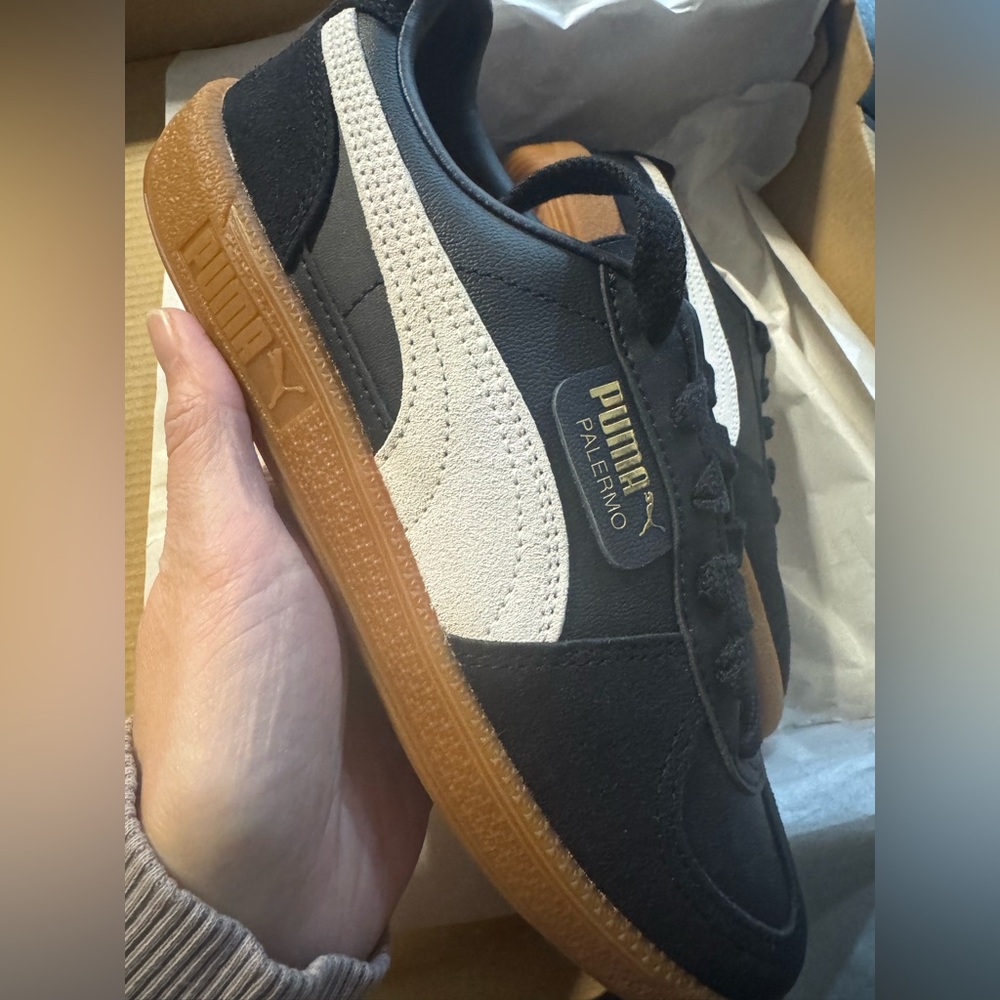 PUMA Palermo Leather Sneakers Size 6